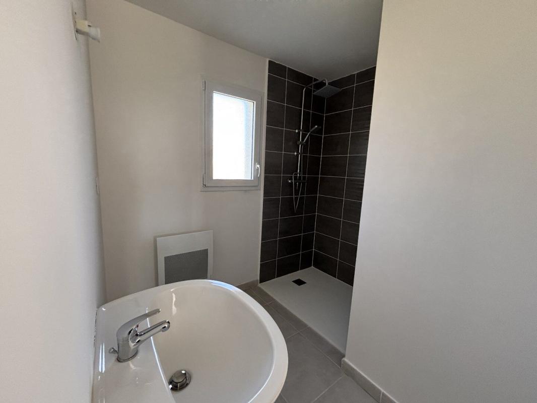 2 bedroom maison neuve in Vouleme, Vienne, France