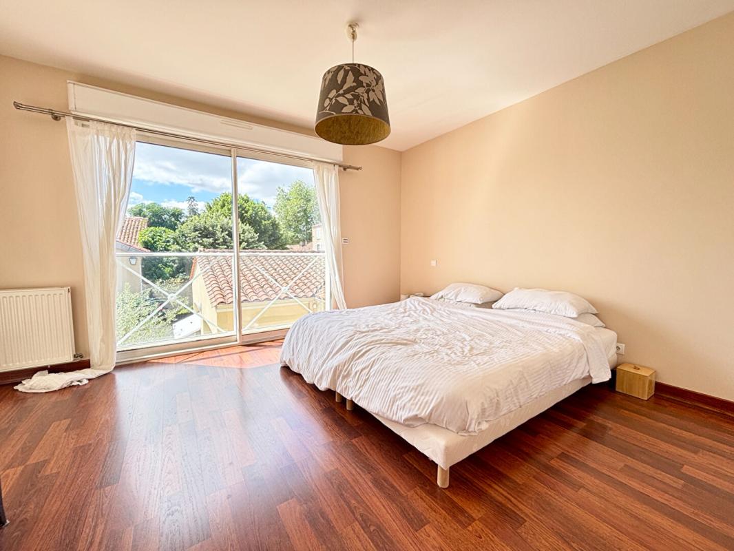 3 bedroom maison de ville in Ruffec, Charente, France