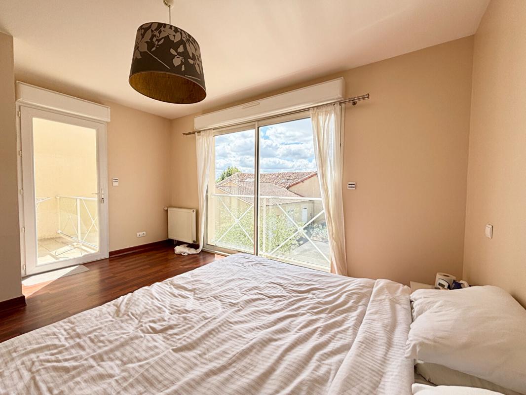 3 bedroom maison de ville in Ruffec, Charente, France