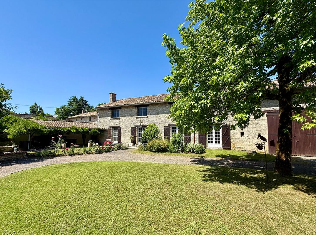 5 bedroom propriete in Melleran, Deux-Sèvres, France