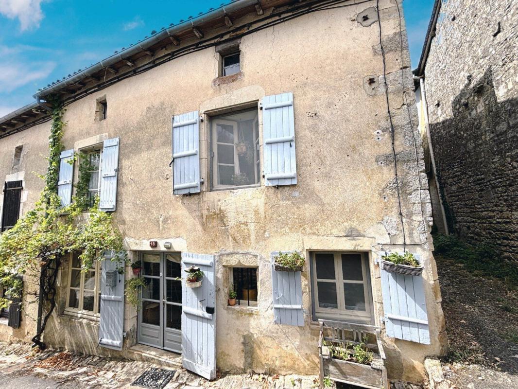 2 bedroom maison de village in Nanteuil En Vallee, Charente, France