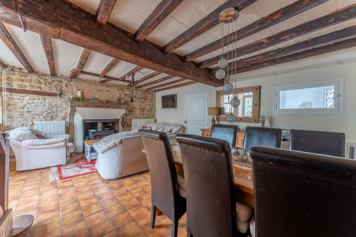 4 bedroom maison in Nanteuil En Vallee, Charente, France