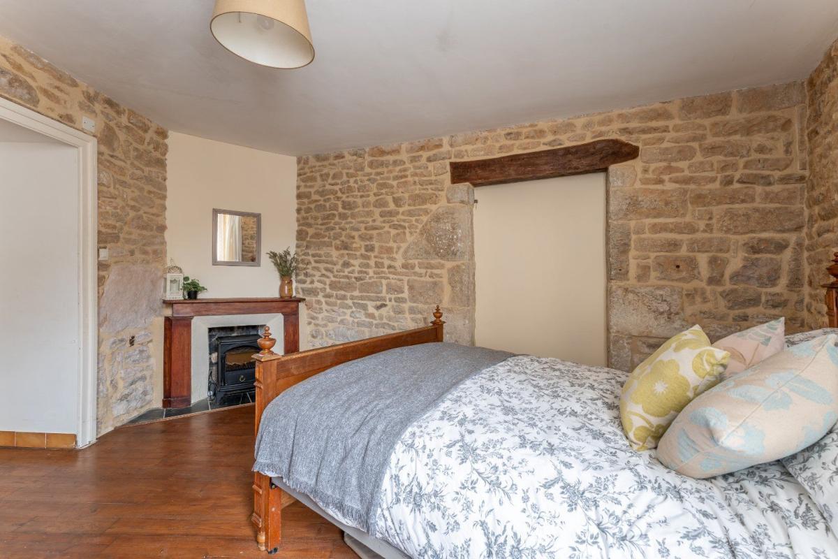 4 bedroom maison in Nanteuil En Vallee, Charente, France