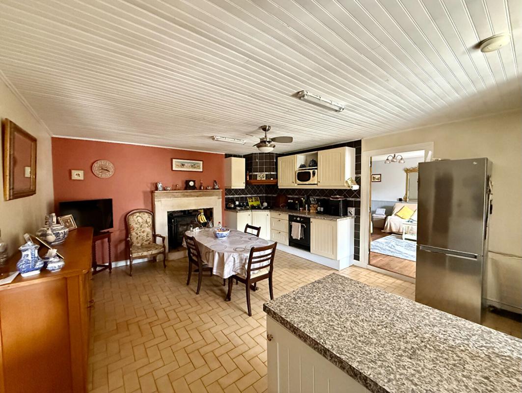 3 bedroom propriete in Lezay, Deux-Sèvres, France