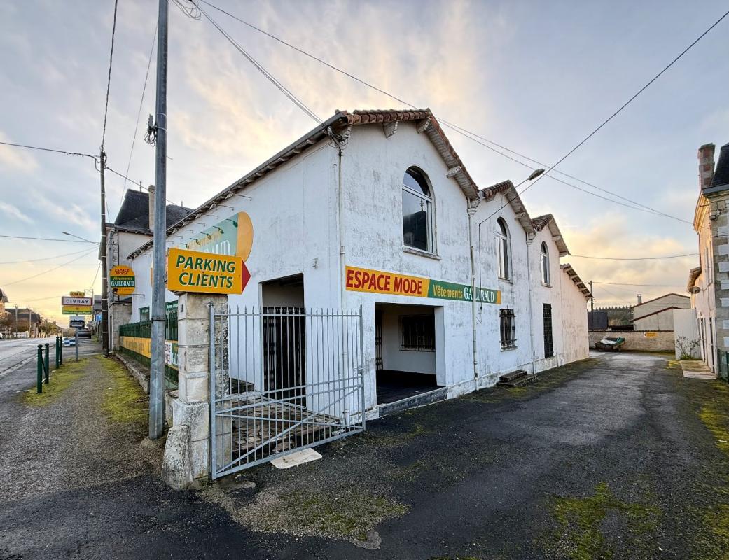 4 bedroom maison bourgeoise in Saint Pierre D Exideuil, Vienne, France