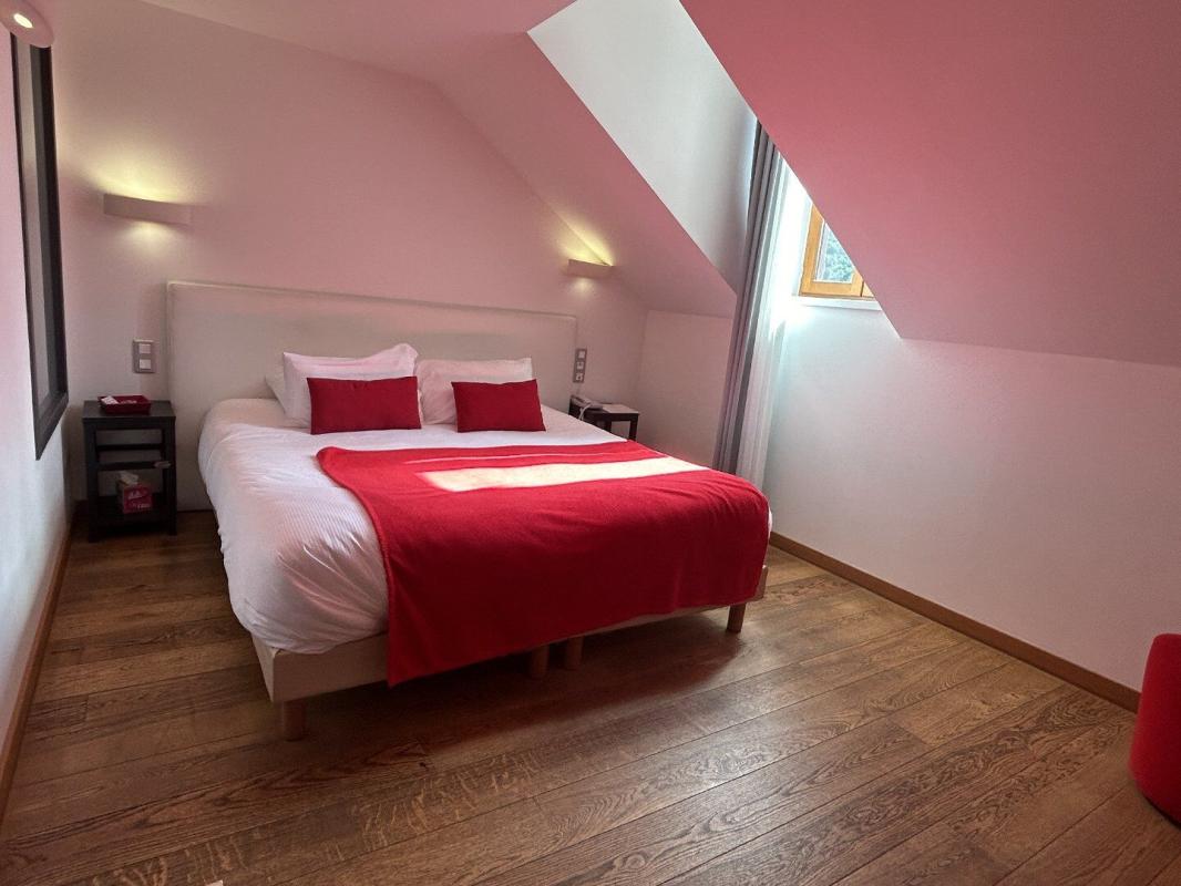 14 bedroom manoir in Tarascon Sur Ariege, Ariège, France