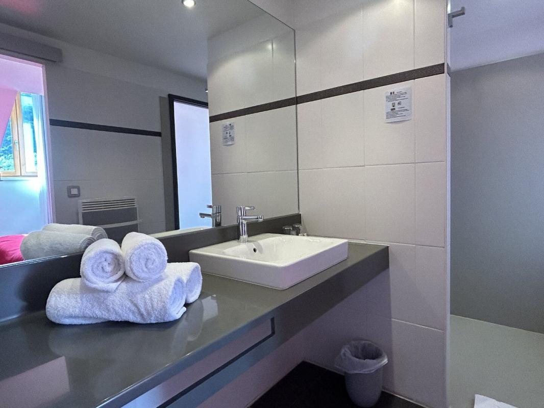 14 bedroom manoir in Tarascon Sur Ariege, Ariège, France