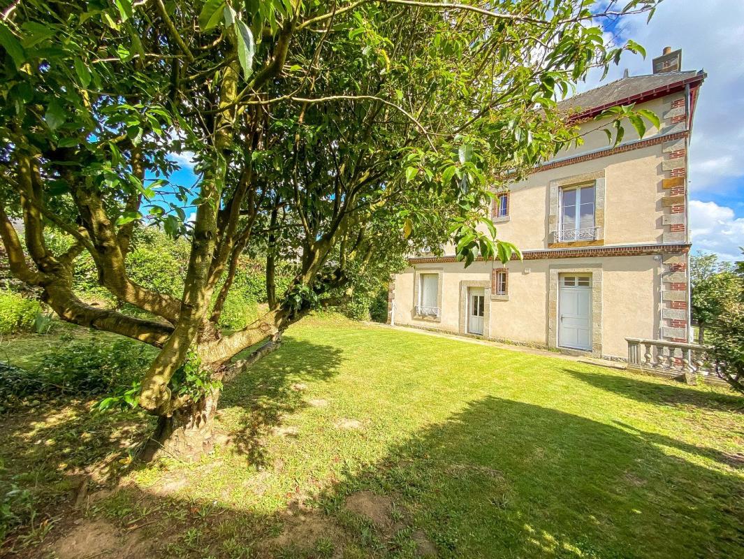 4 bedroom propriete in Lassay Les Chateaux, Mayenne, France