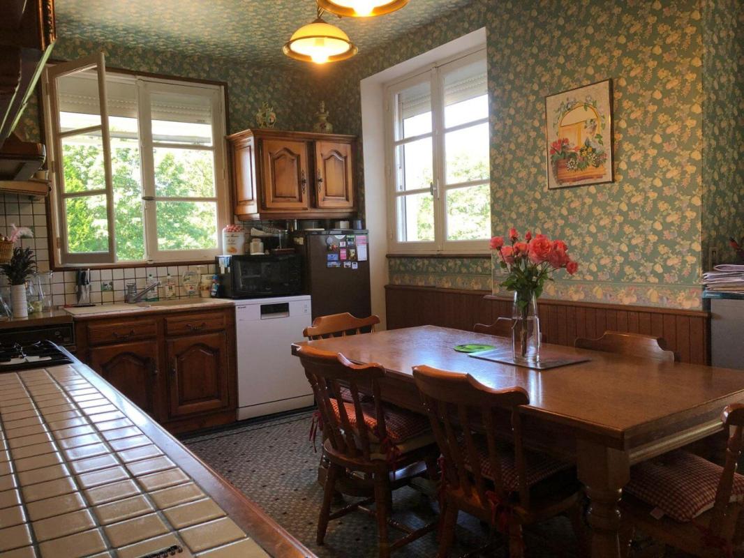 5 bedroom propriete in Argentat, Corrèze, France