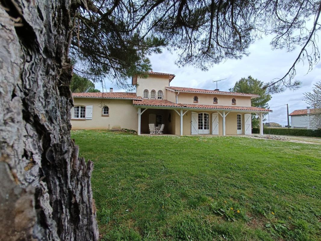 3 bedroom maison in Labastide Saint Pierre, Tarn-et-Garonne, France