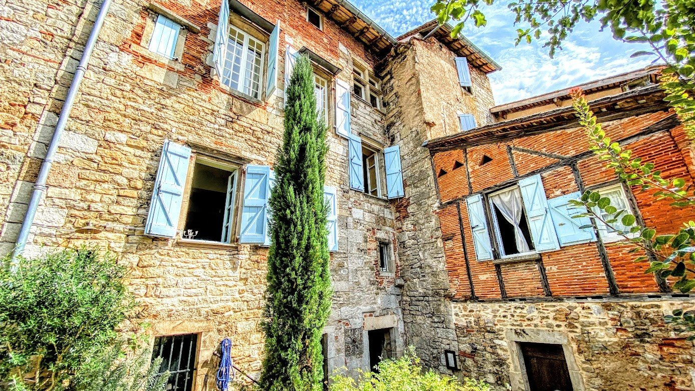 10 bedroom demeure in Saint Antonin Noble Val, Tarn-et-Garonne, France