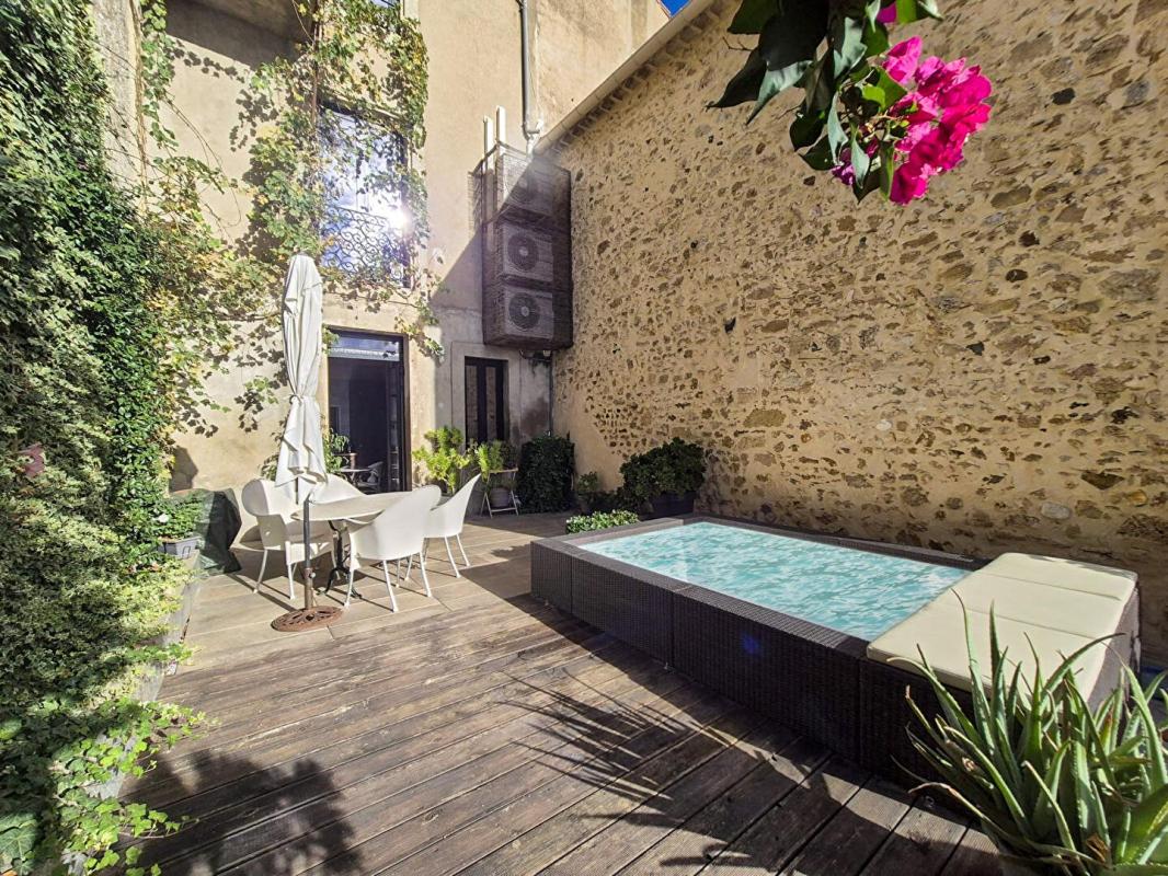 5 bedroom propriete in Puissalicon, Hérault, France