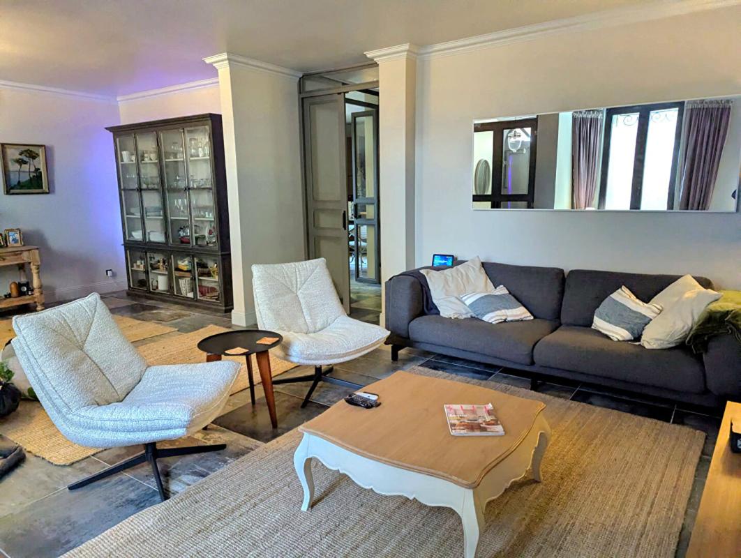 5 bedroom propriete in Puissalicon, Hérault, France