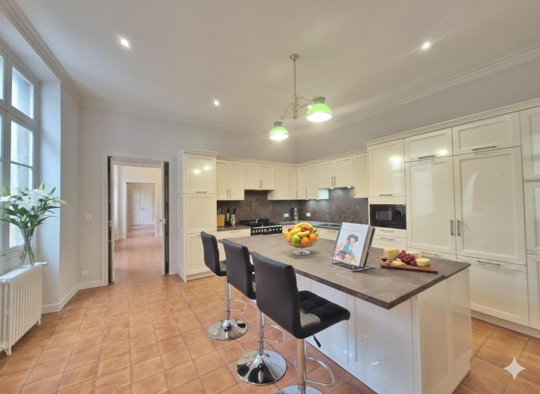 4 bedroom t6 et plus in Beziers, Hérault, France