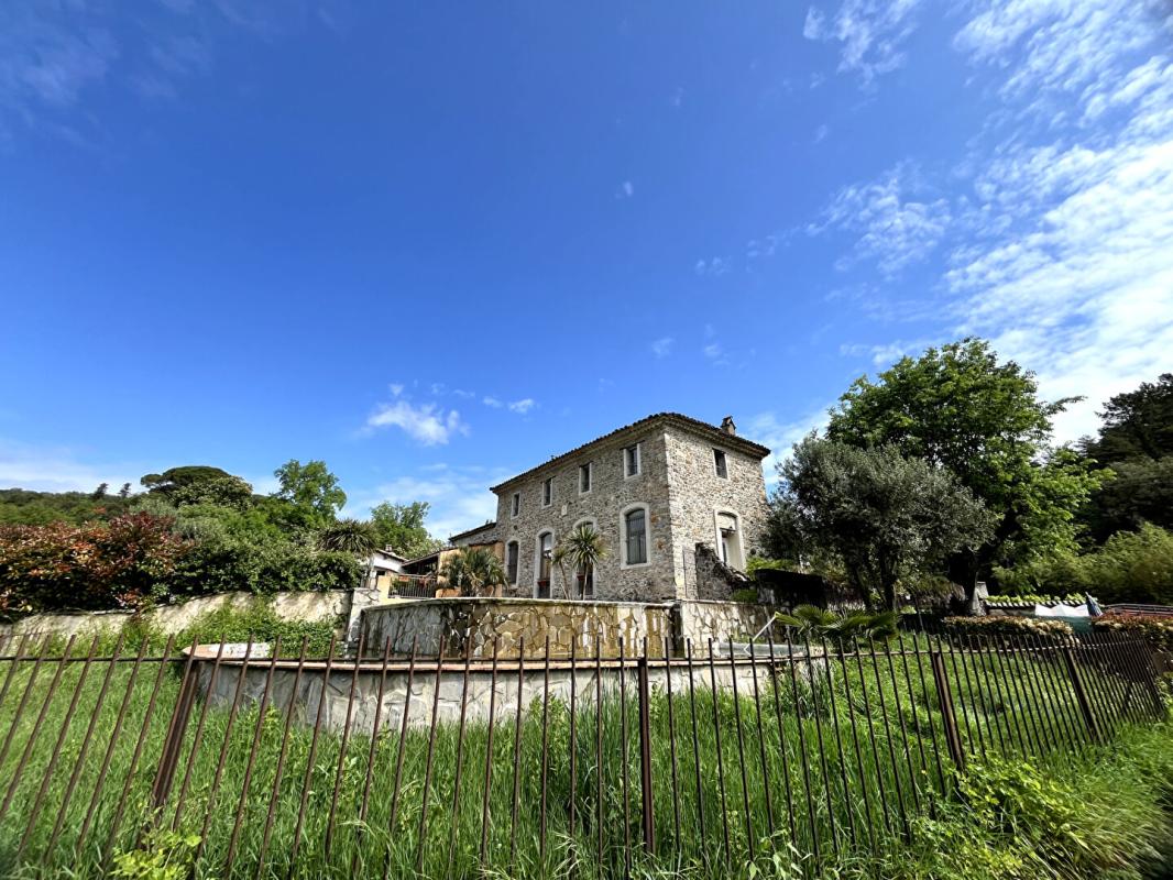 14 bedroom moulin in Saint Hippolyte Du Fort, Gard, France