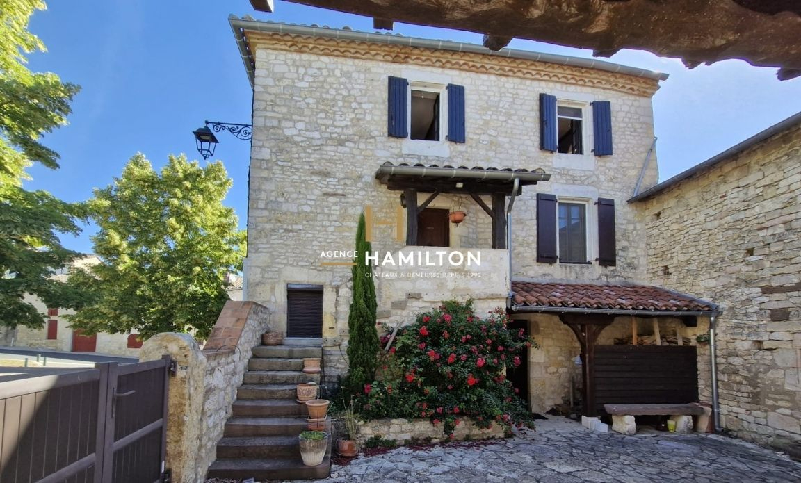 2 bedroom maison de village in Cordes Sur Ciel, Tarn, France