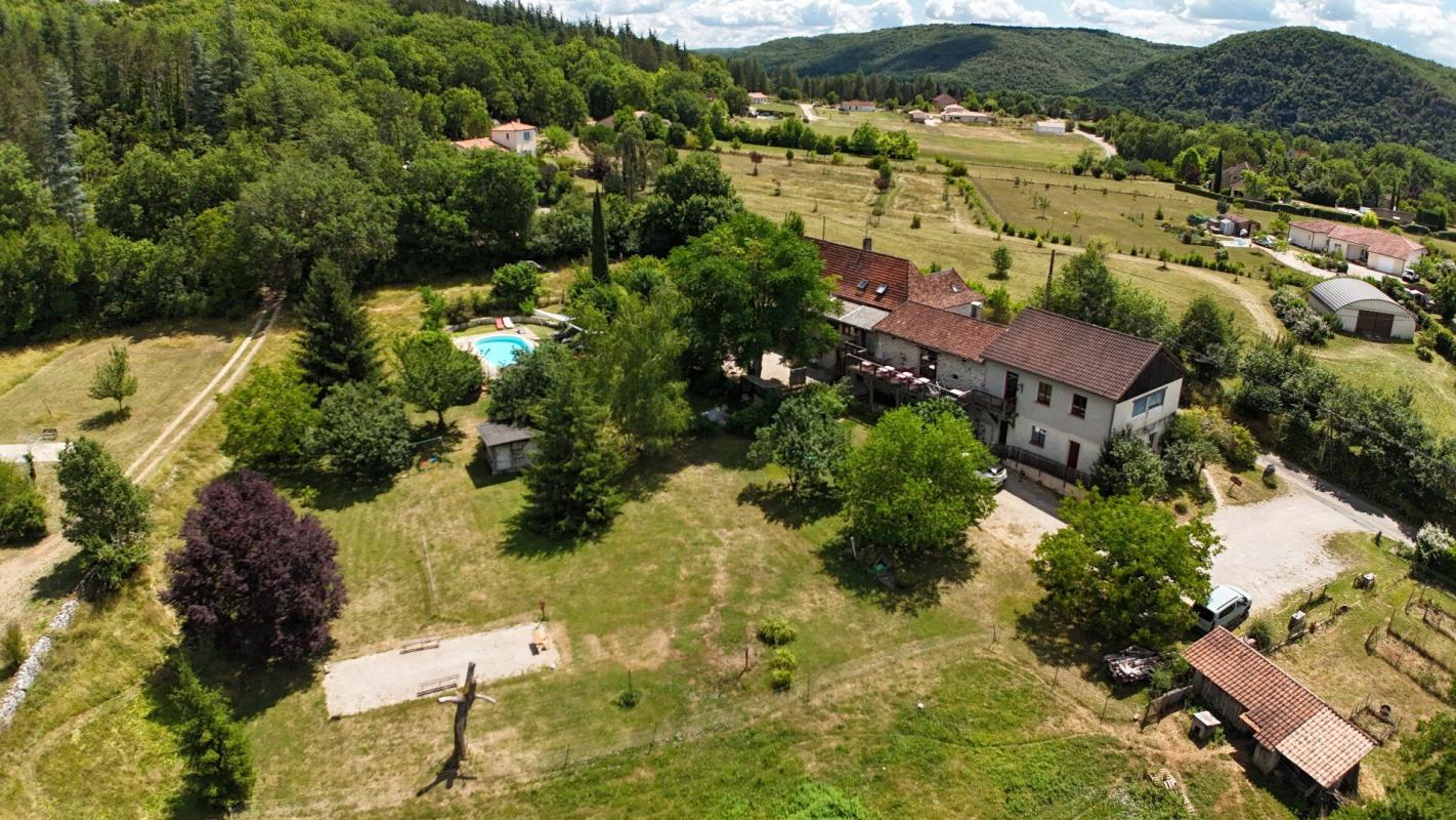 12 bedroom gite in Tour De Faure, Lot, France
