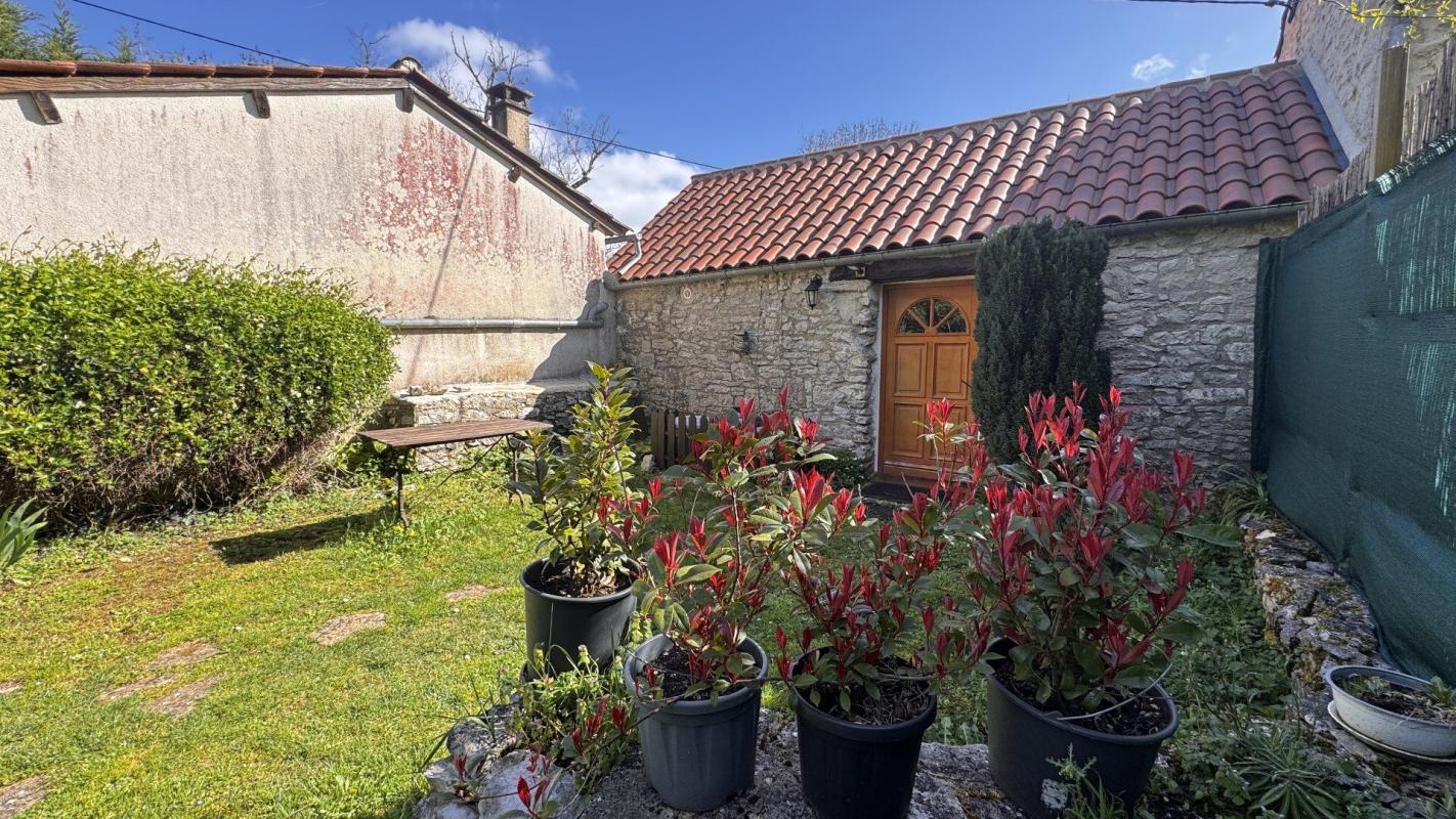 5 bedroom maison recente in Bach, Lot, France