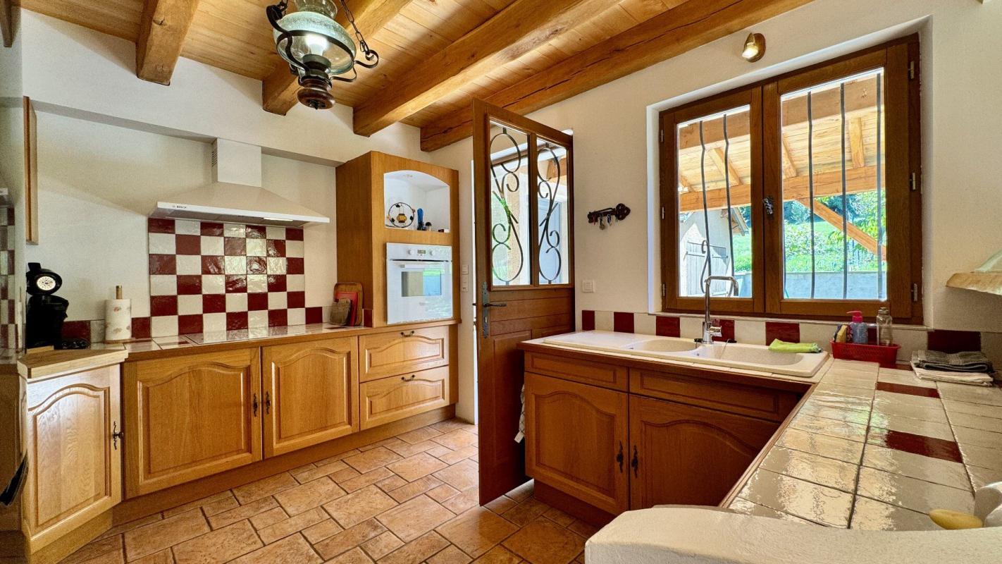 3 bedroom maison in Salvagnac Cajarc, Aveyron, France