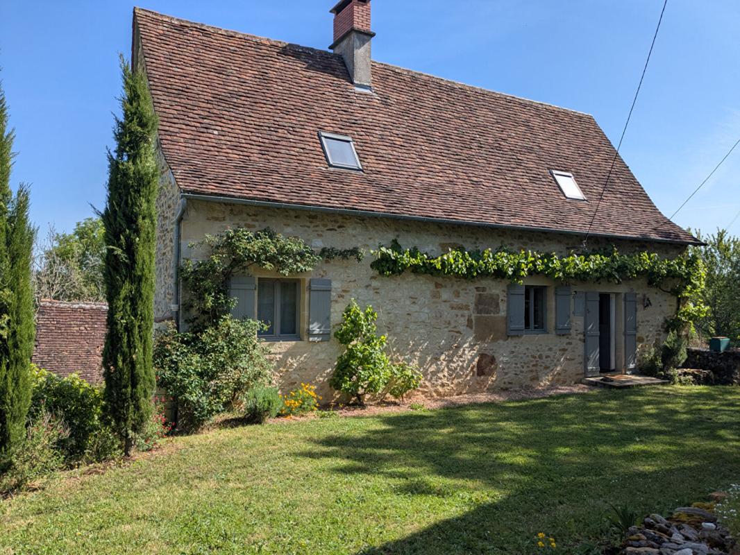 2 bedroom maison en pierres in Lissac Et Mouret, Lot, France