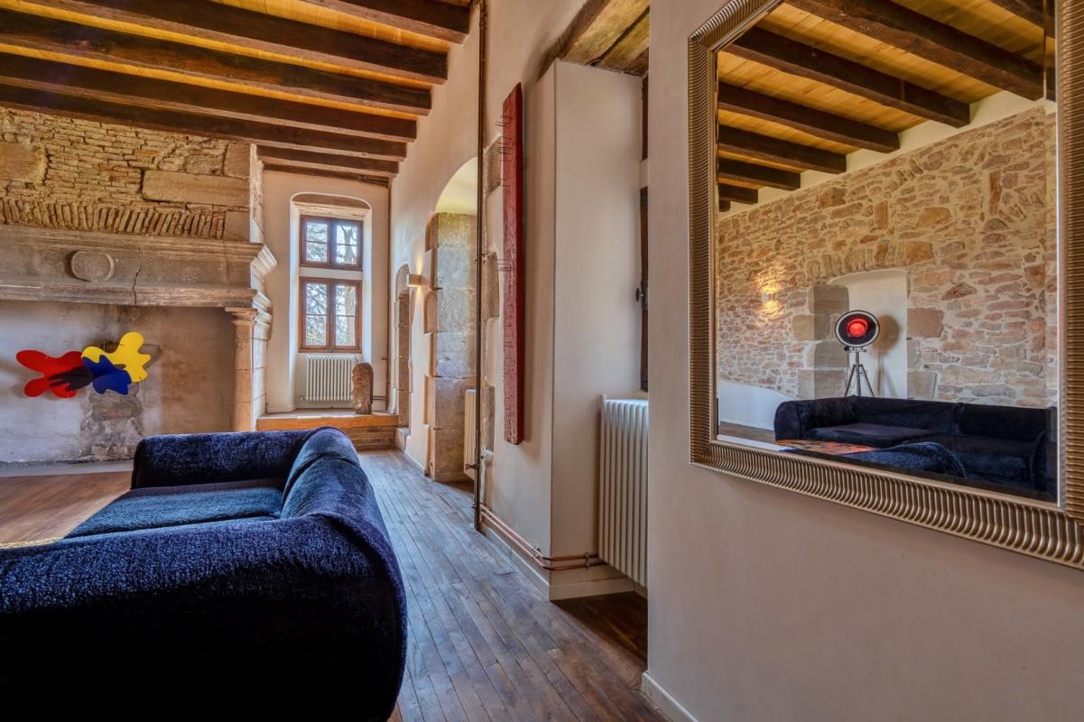 19 bedroom chateau in Figeac, Lot, France