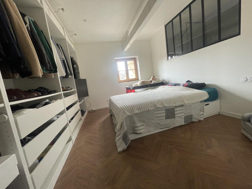 2 bedroom t3 in Figeac, Lot, France