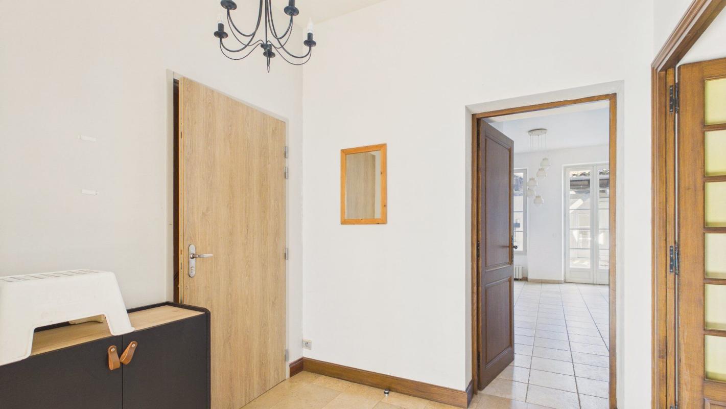 5 bedroom t6 et plus in Saint Cere, Lot, France