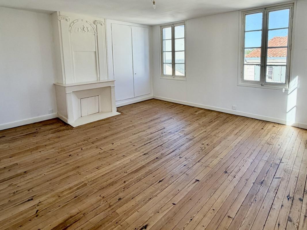 7 bedroom maison de maitre in Niort, Deux-Sèvres, France