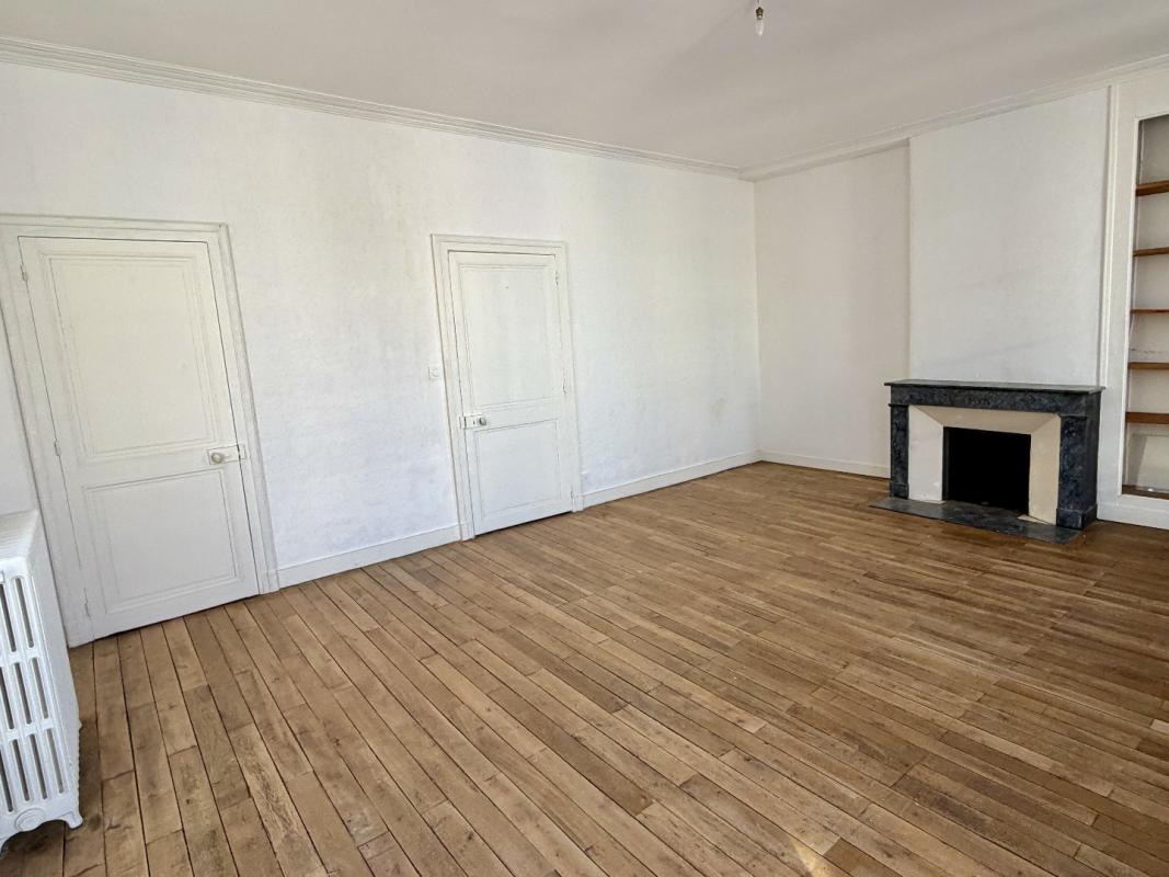 7 bedroom maison de maitre in Niort, Deux-Sèvres, France