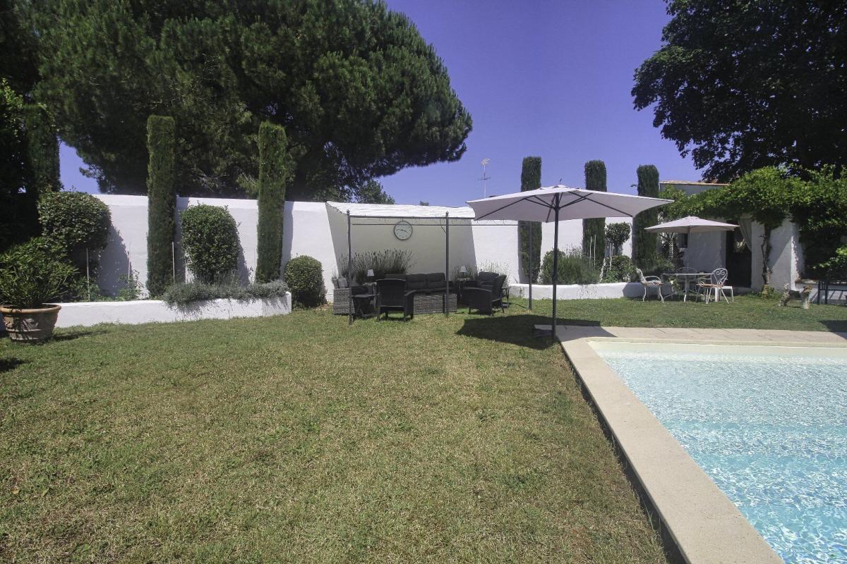3 bedroom propriete in Etaules, Charente-Maritime, France