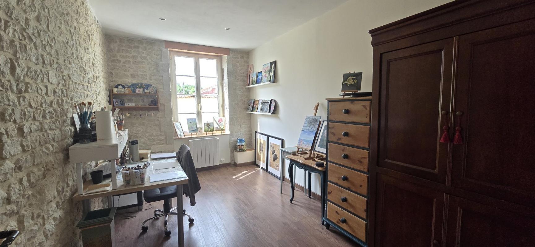6 bedroom propriete in Loire Sur Nie, Charente-Maritime, France