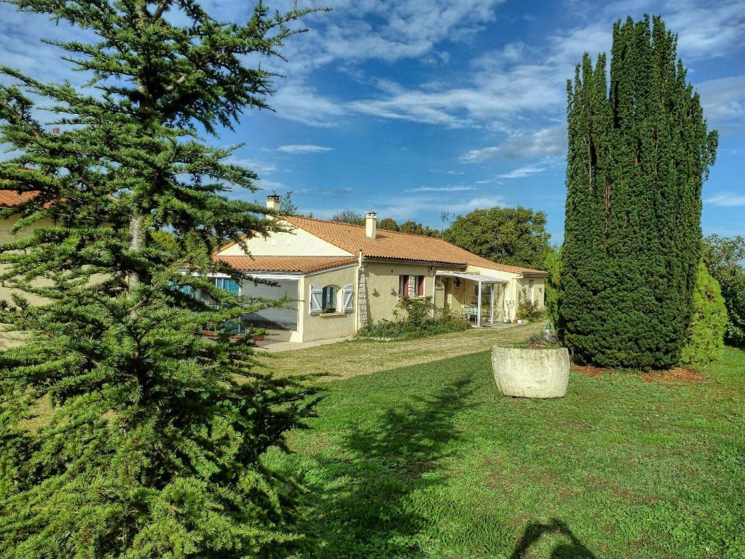 3 bedroom maison in Beauvoir Sur Niort, Deux-Sèvres, France