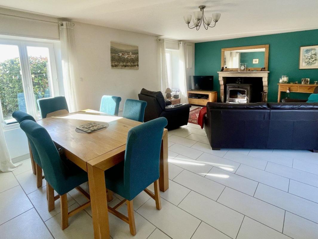 4 bedroom maison individuelle in St Mande Sur Bredoire, Charente-Maritime, France