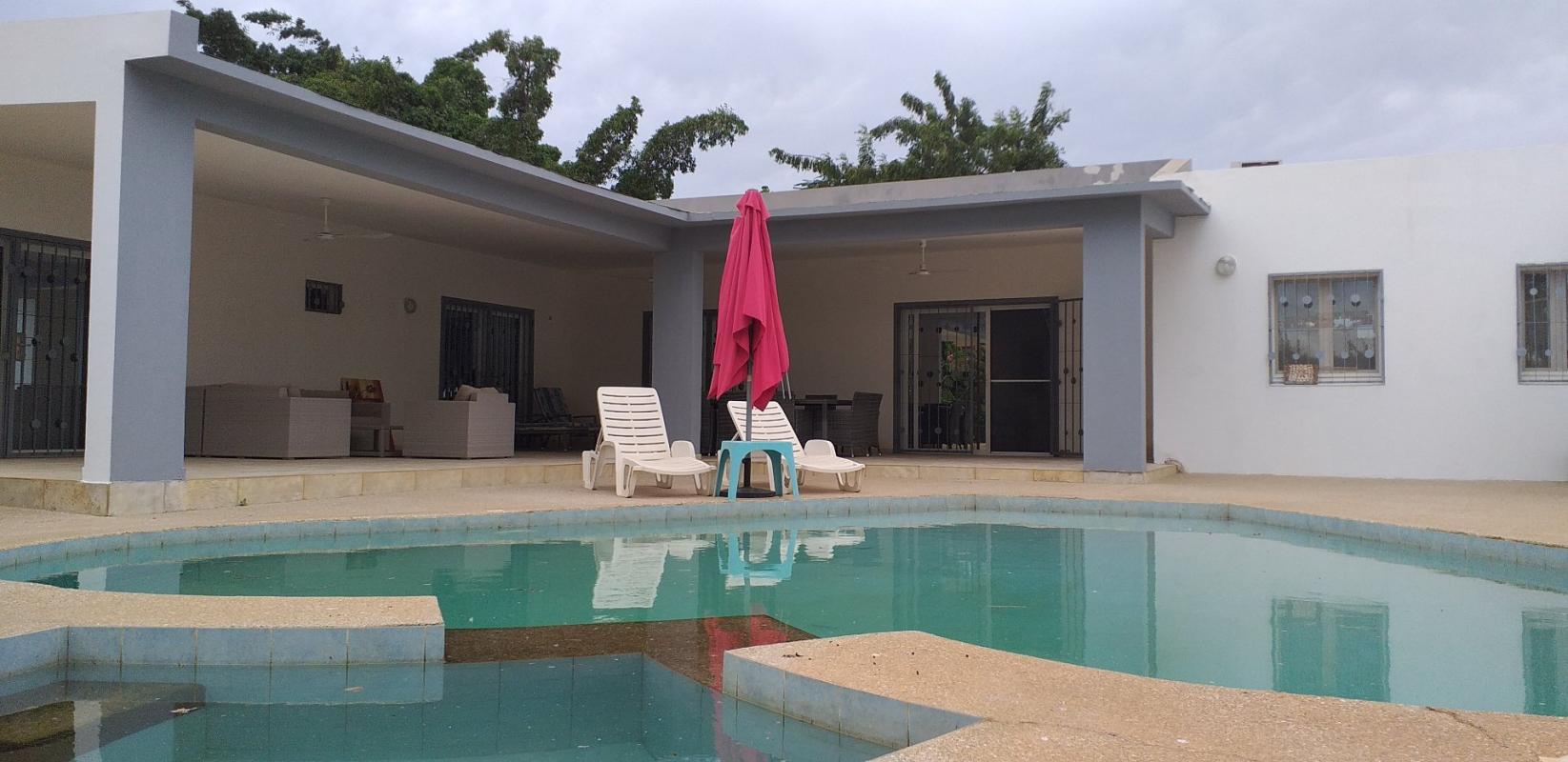 3 bedroom maison recente in Ngaparou, Sénégal