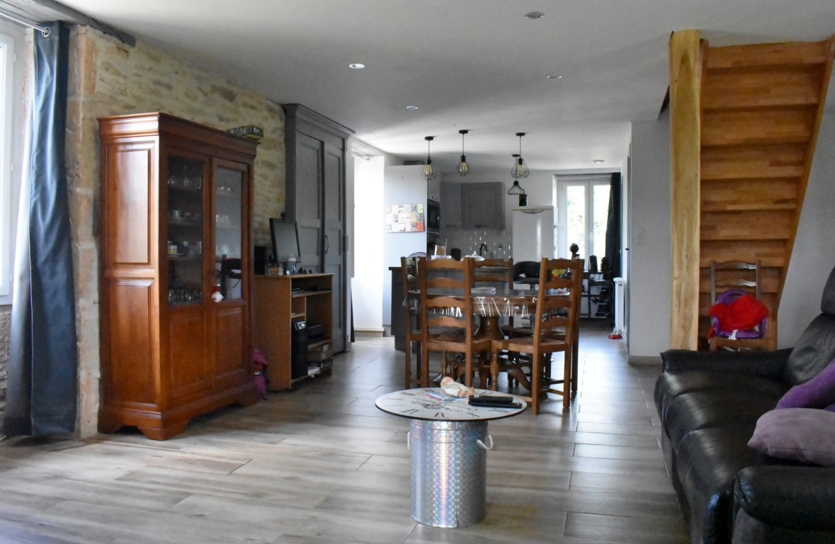 3 bedroom maison in Pontcirq, Lot, France