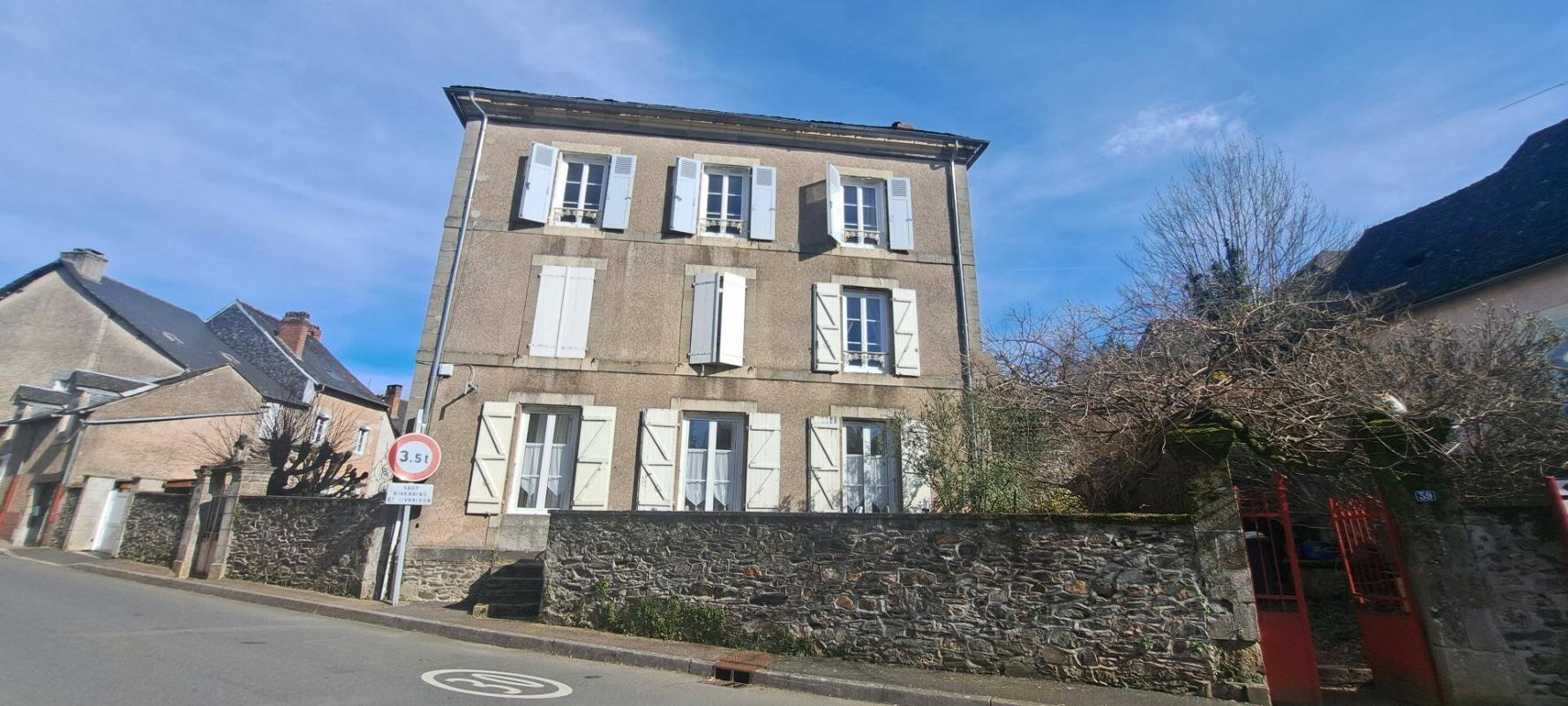 2 bedroom t3 in Juillac, Corrèze, France
