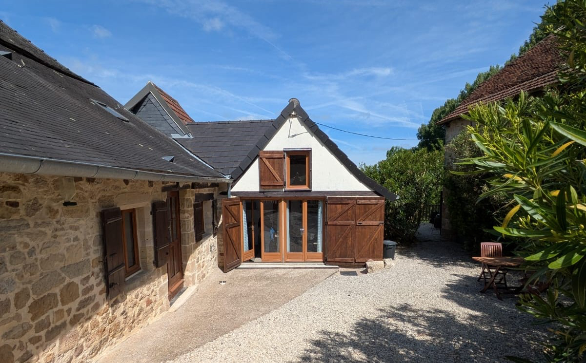 2 bedroom maison de village in Ayen, Corrèze, France