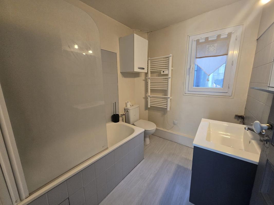 3 bedroom immeuble in Perigueux, Dordogne, France
