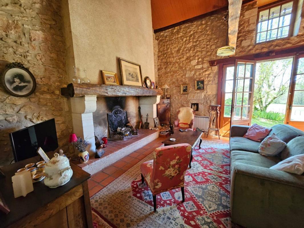 2 bedroom maison en pierres in Sarliac Sur L Isle, Dordogne, France