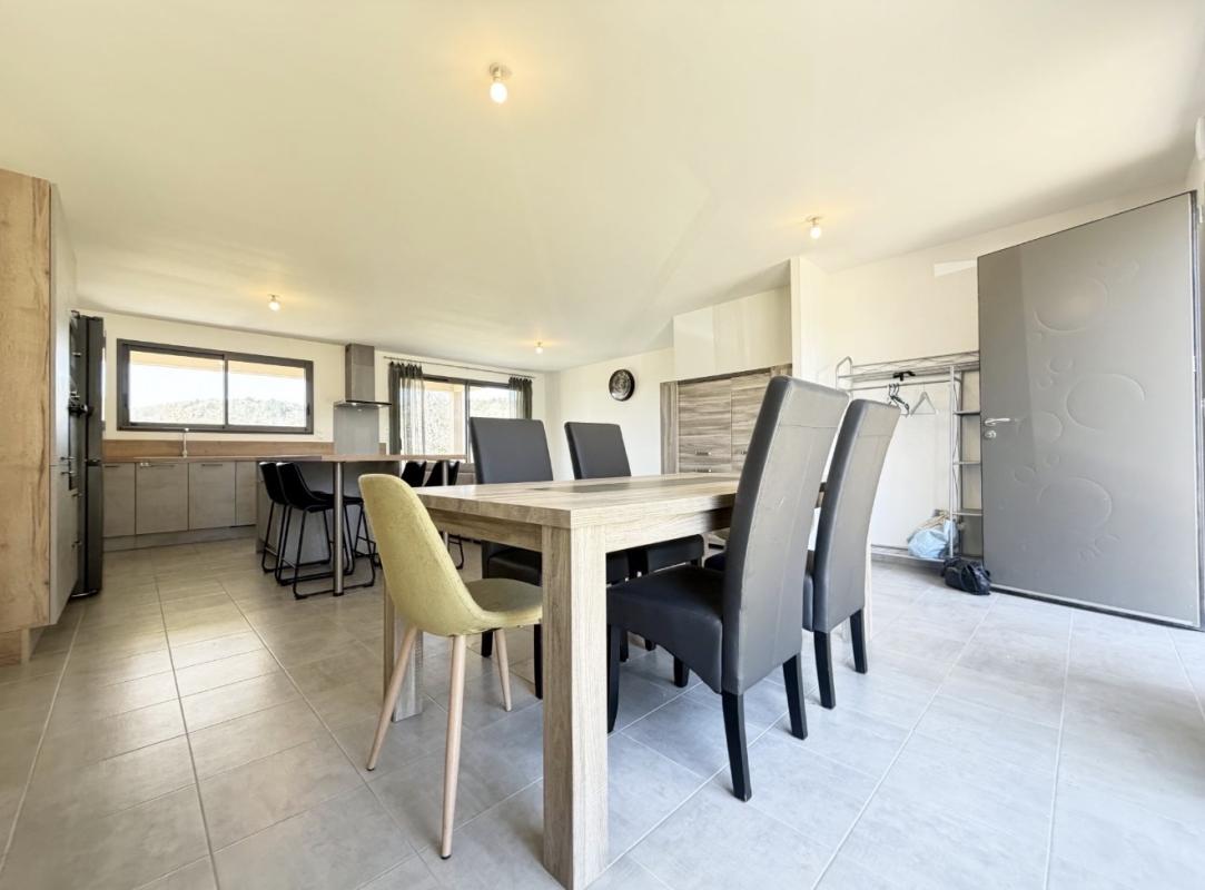 3 bedroom maison in Cubjac Auvezere Val D Ans, Dordogne, France