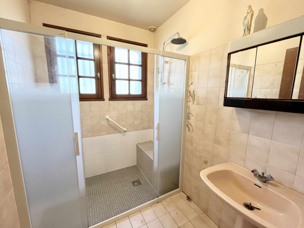 3 bedroom maison in Confolens, Charente, France