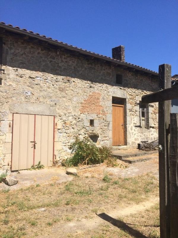 3 bedroom corps de ferme in Marval, Haute-Vienne, France