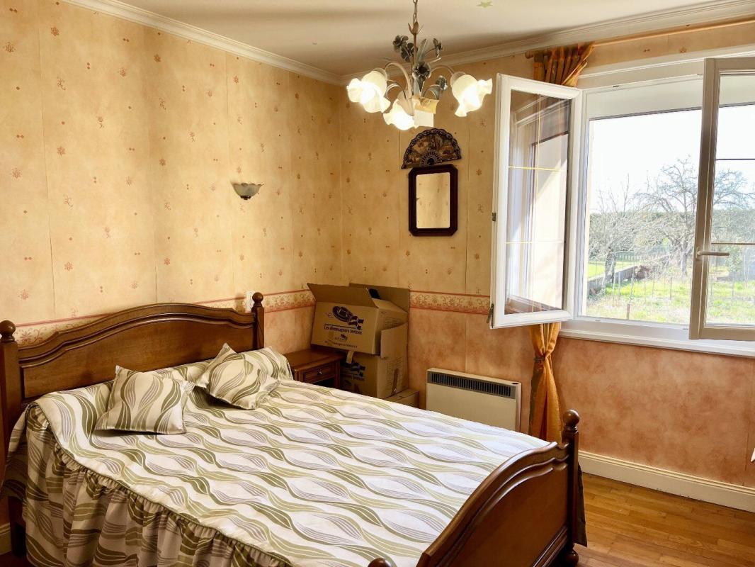 3 bedroom maison individuelle in Mauprevoir, Vienne, France