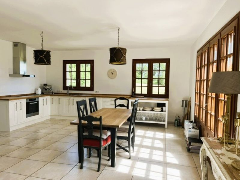 3 bedroom villa in Vayres, Haute-Vienne, France