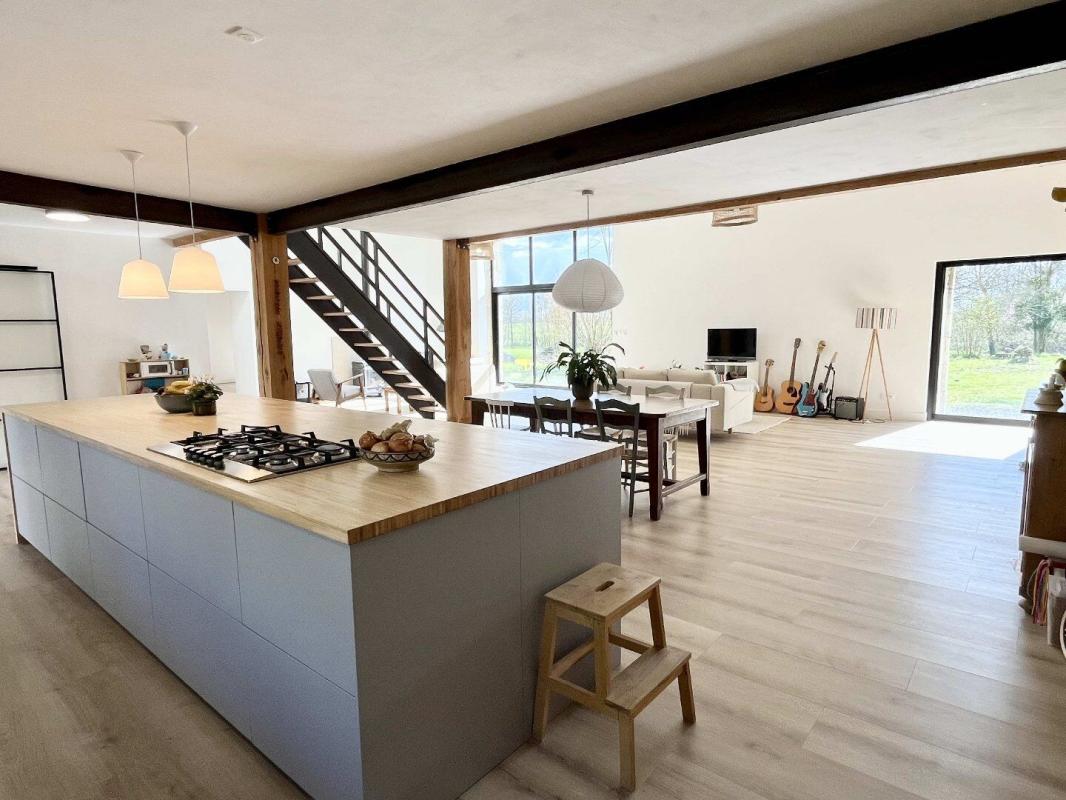 4 bedroom maison in Saint Martin L Ars, Vienne, France