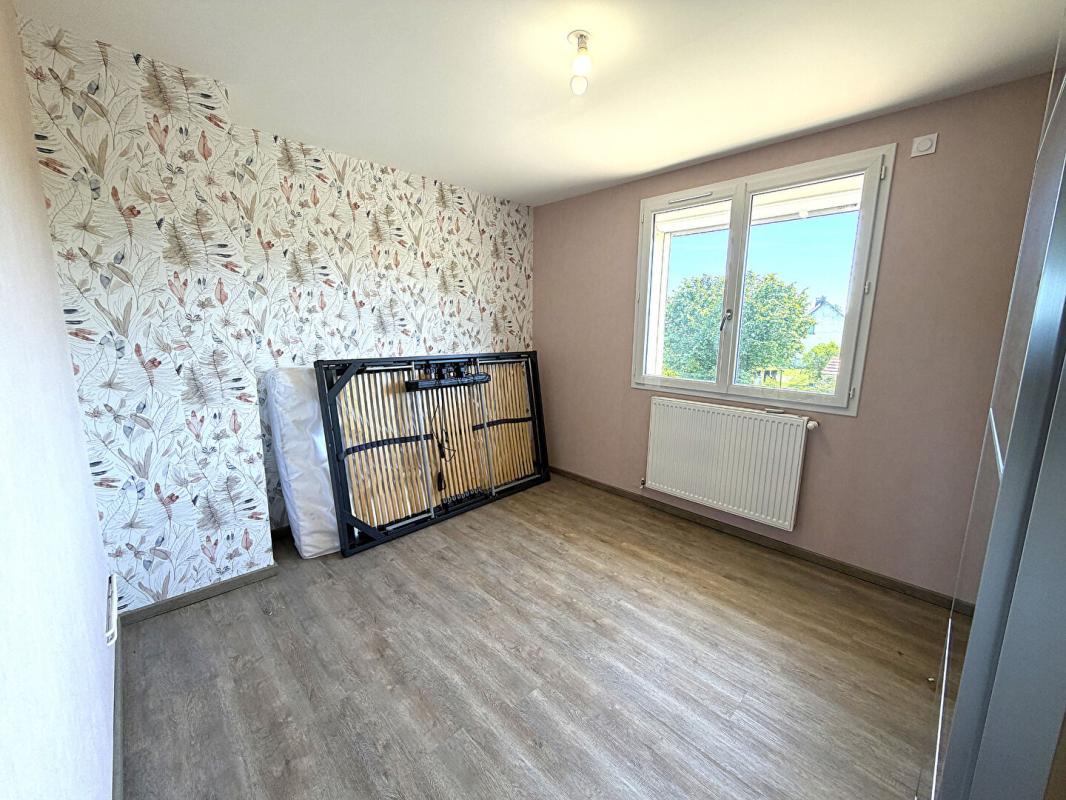 4 bedroom maison in Exideuil, Charente, France