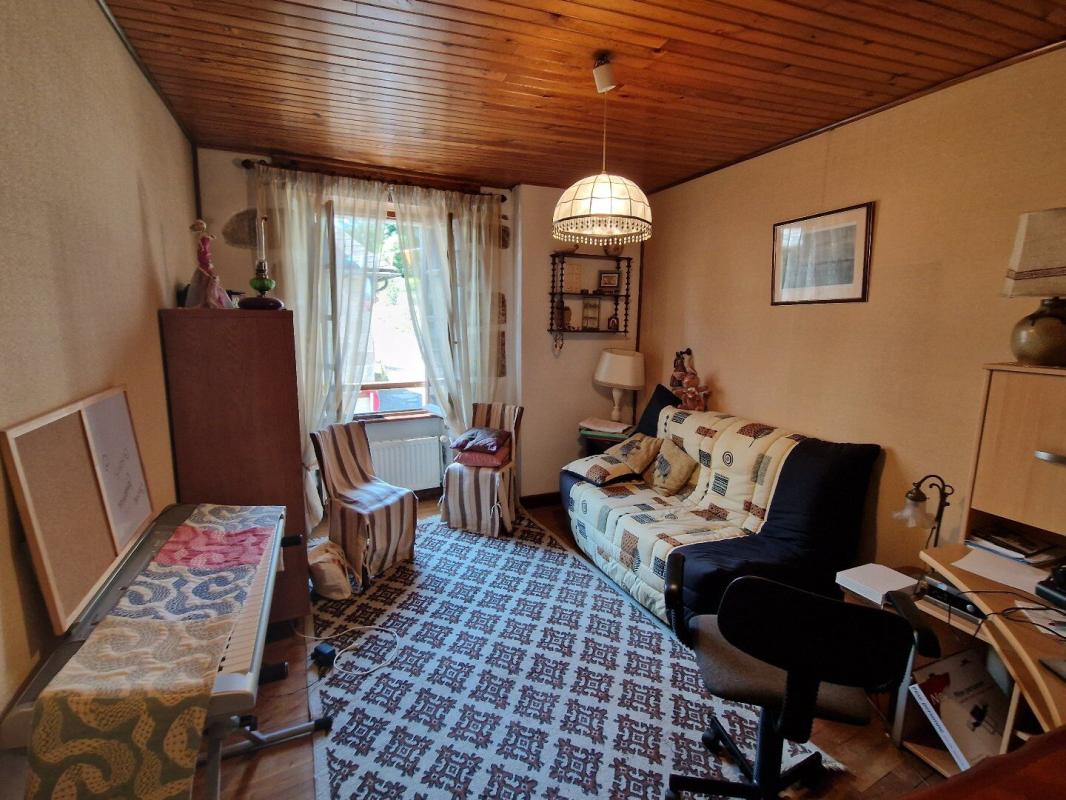 4 bedroom maison de village in Saint Mamet La Salvetat, Cantal, France
