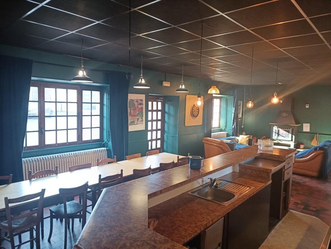 14 bedroom immeuble in Salles Curan, Aveyron, France