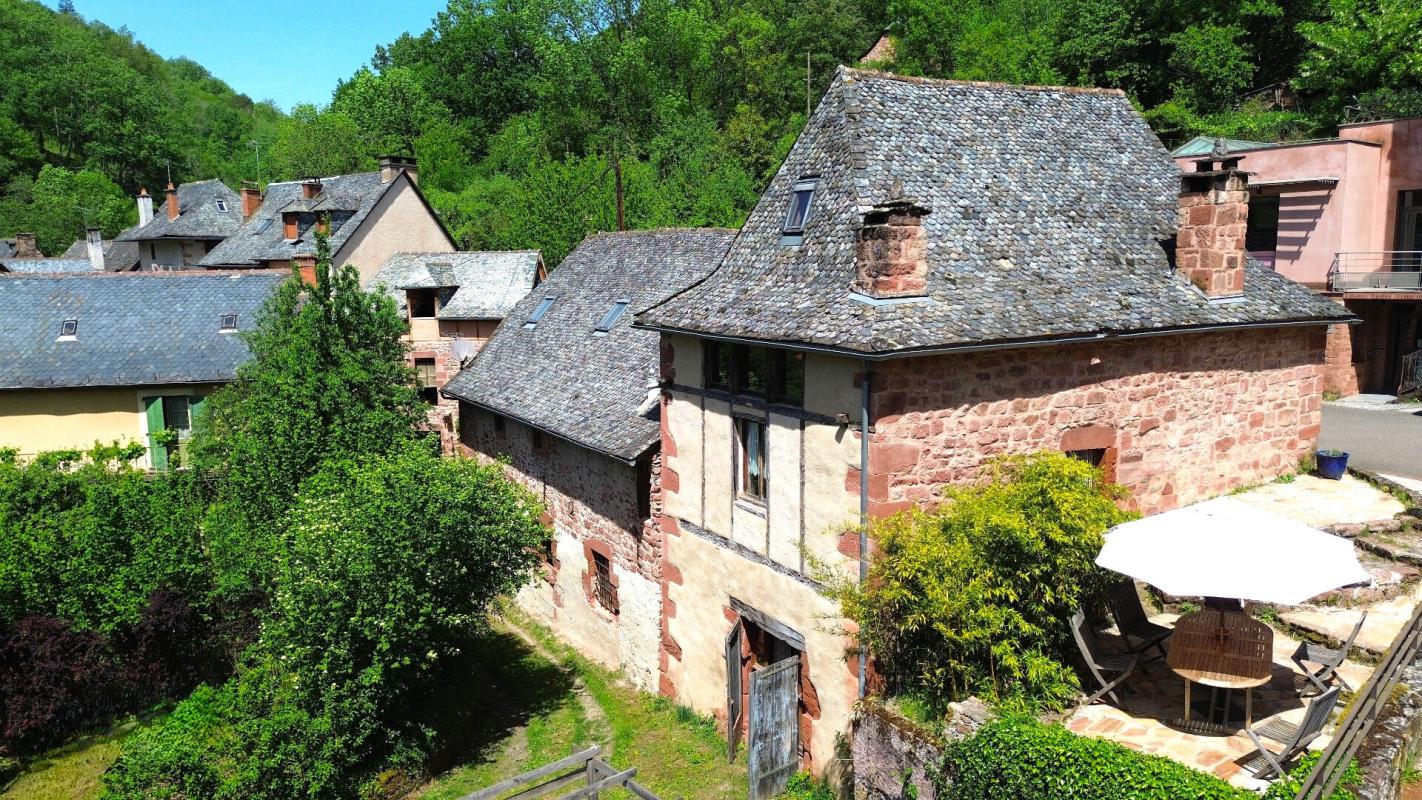 3 bedroom maison in Villecomtal, Aveyron, France