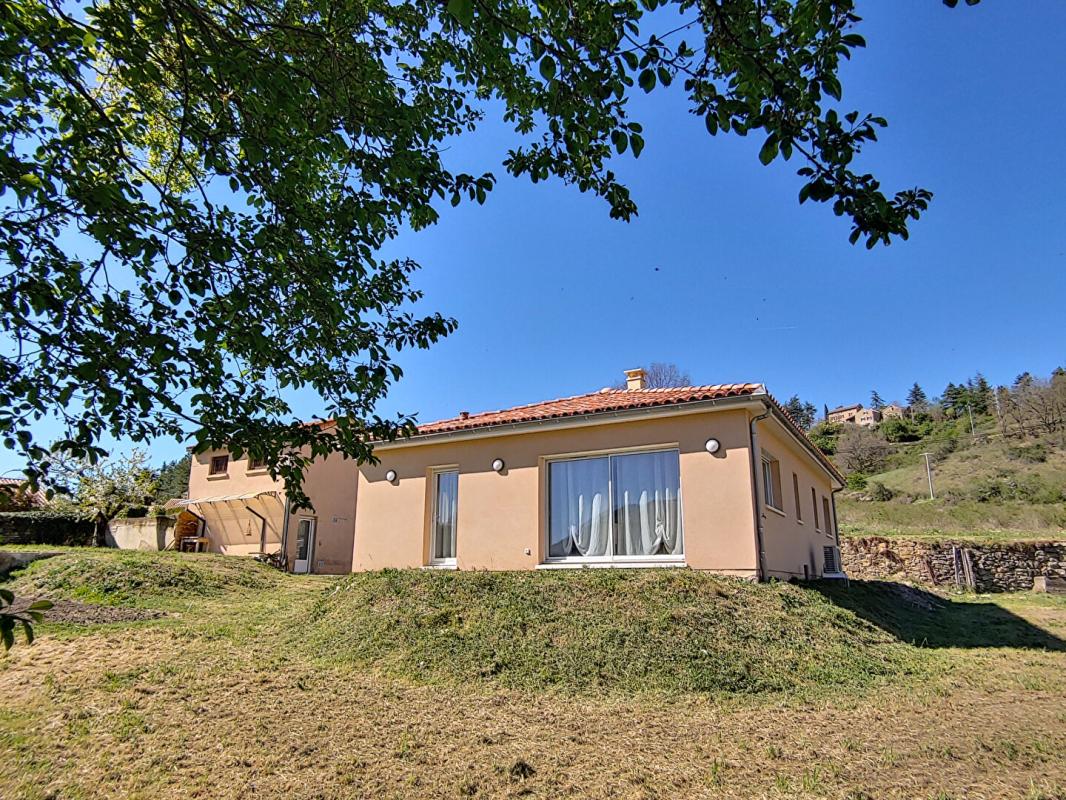 2 bedroom maison in 12620, Aveyron, France
